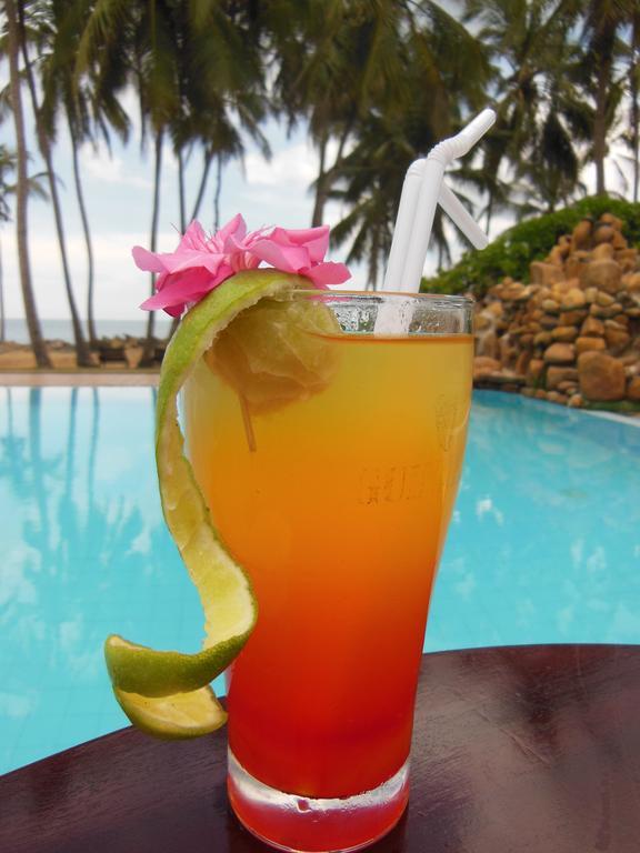 Sanmali Beach Hotel Marawila Eksteriør billede