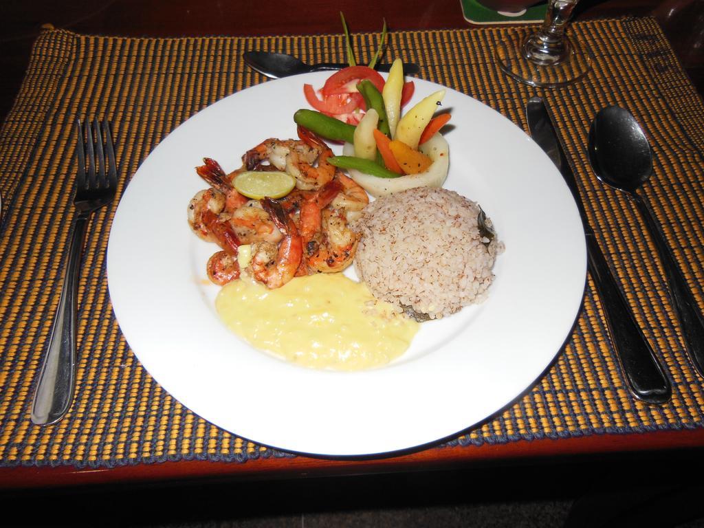 Sanmali Beach Hotel Marawila Eksteriør billede